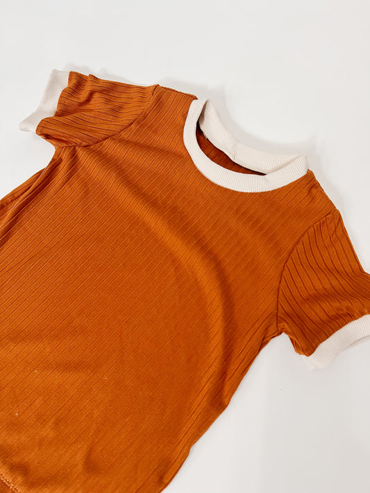 Retro Ribbed Tee Rust